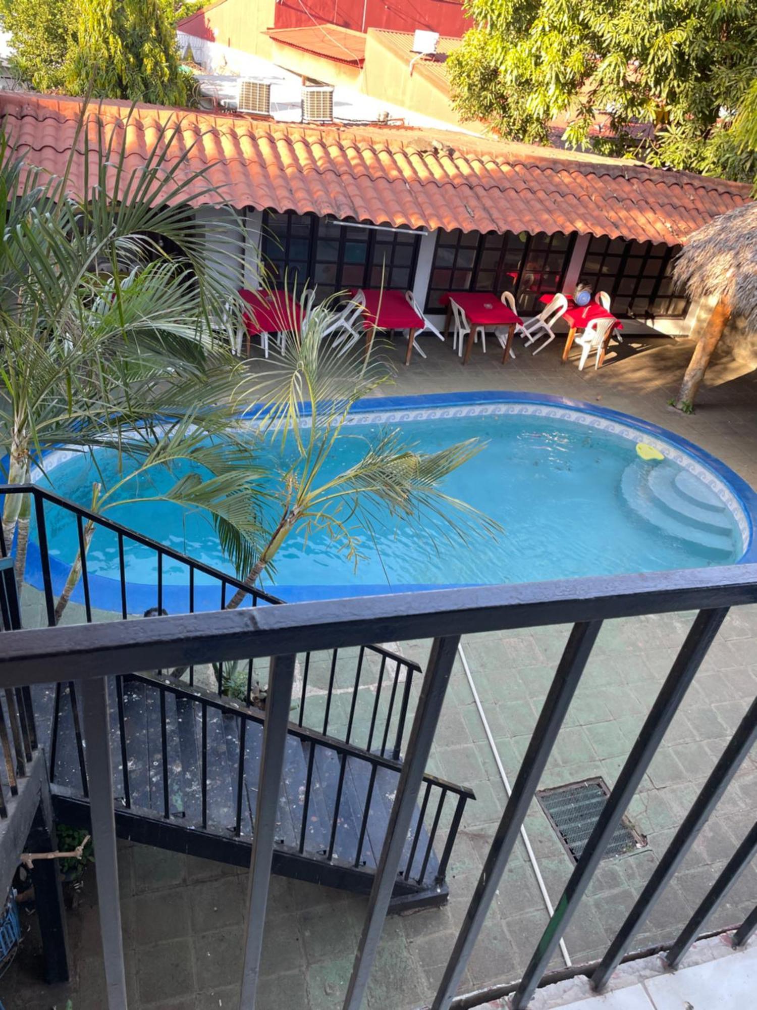 Managua Hotel Oasis Kültér fotó